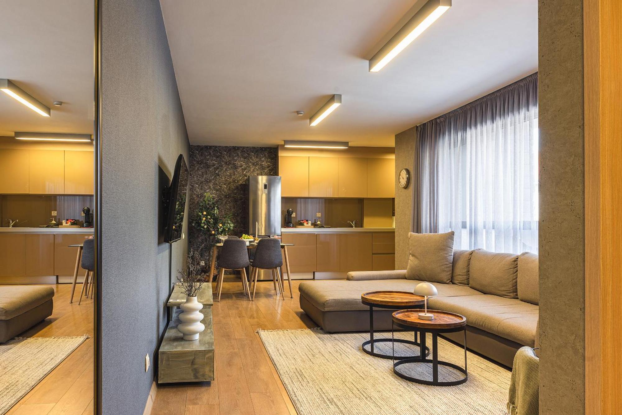 City Center Apartments With Parking Płowdiw Zewnętrze zdjęcie